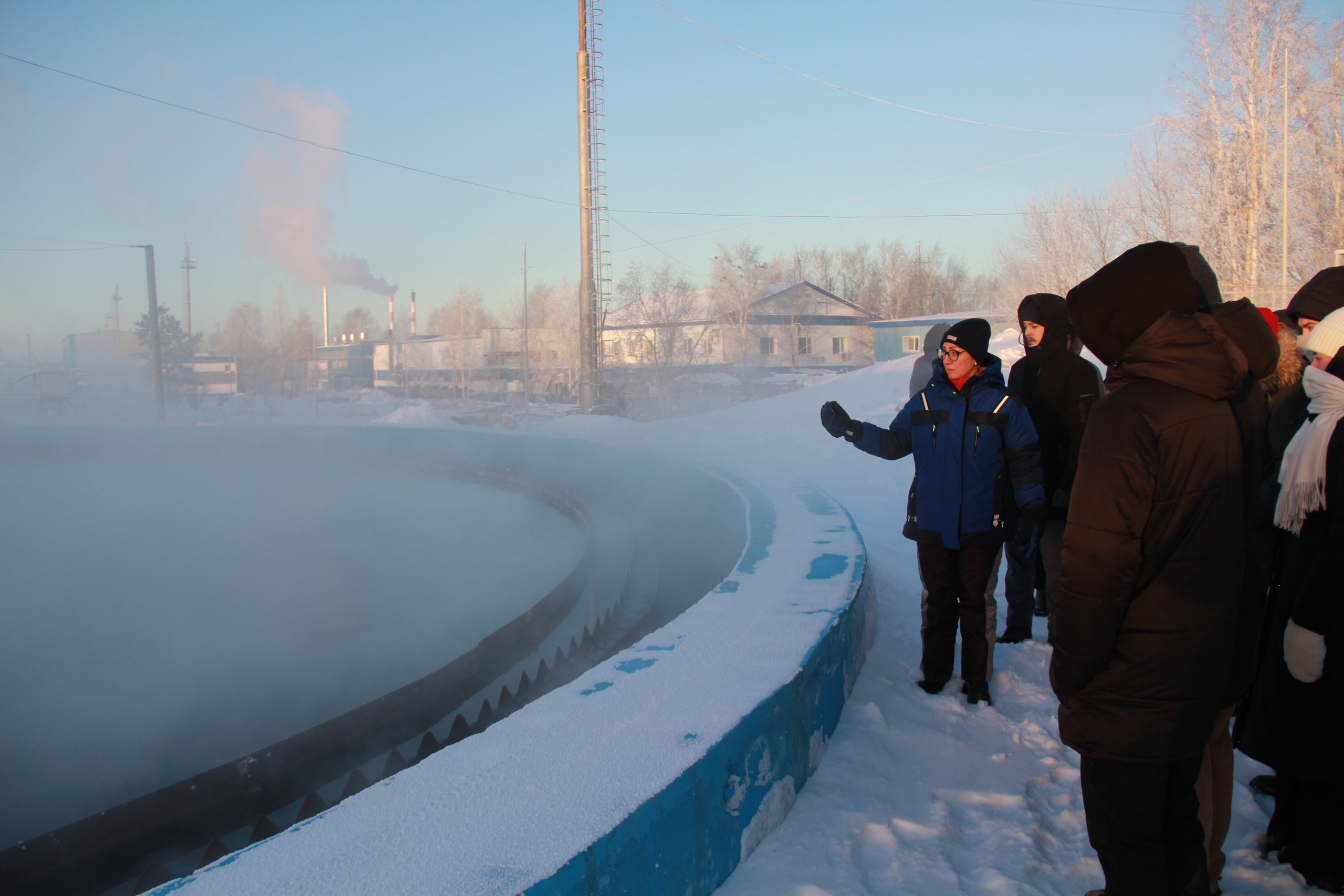 Студенты СурГУ закрепили теоретические знания на экскурсии
